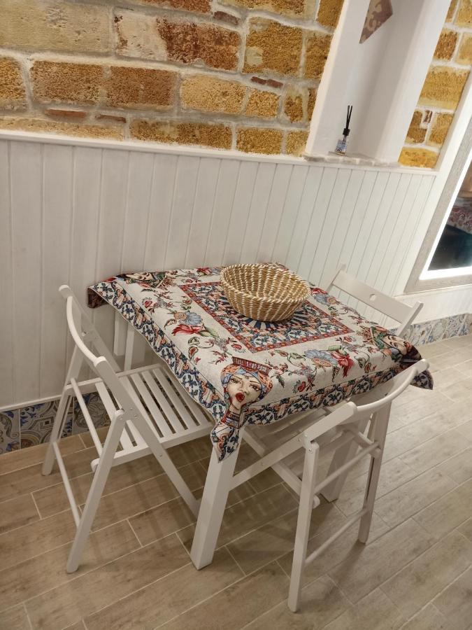 El Corazon Guest House Cefalù Kültér fotó